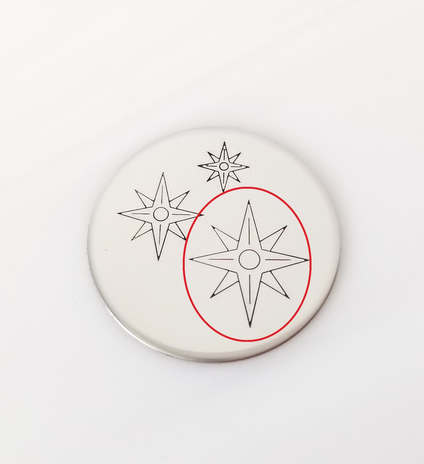 Compass without Directional Lettering